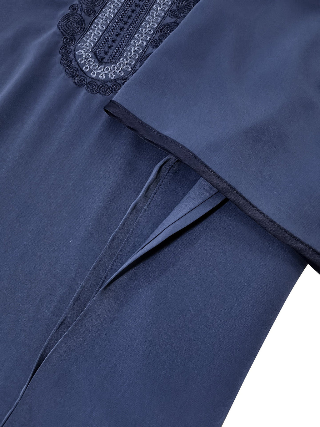 Men’s Embroidered Middle Eastern Thobe