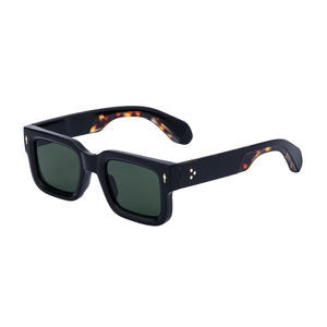 Retro Square Frame Sunglasses